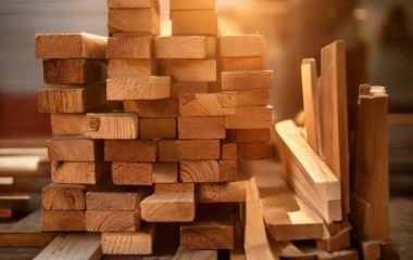 Как правильно работать с древесиной после длительного хранения