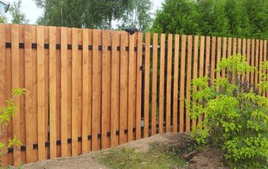 Выбор и обработка древесины для обустройства забора