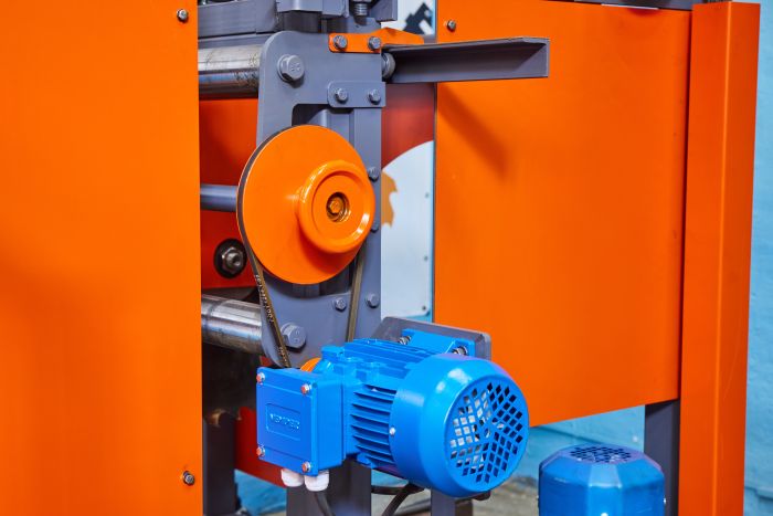 Угловая дисковая пилорама  «ТРИУМФ» 2У-500