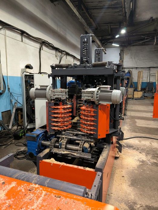 Промышленный бревнопильный гусеничный станок ТРИУМФ