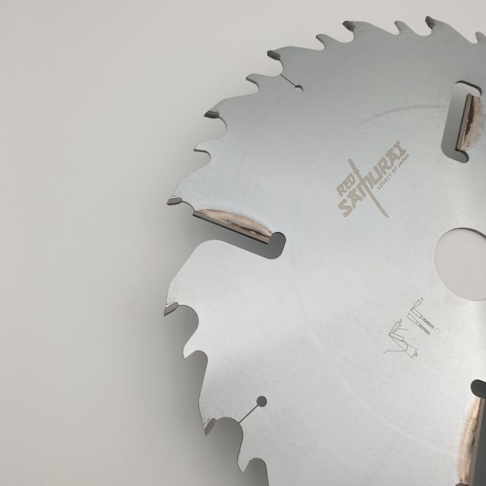 Пильный диск для многопильных станков 400x50x4.2/2.8x24+4 WZ RED SAMURAI