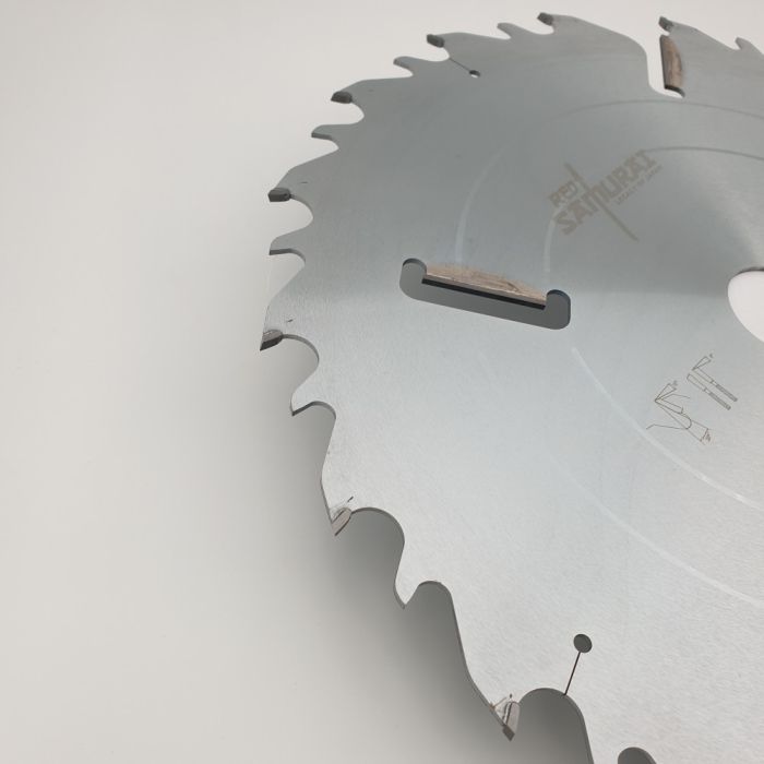 Пильный диск для многопильных станков 450x50x4.4/2.8x18+4 WZ RED SAMURAI