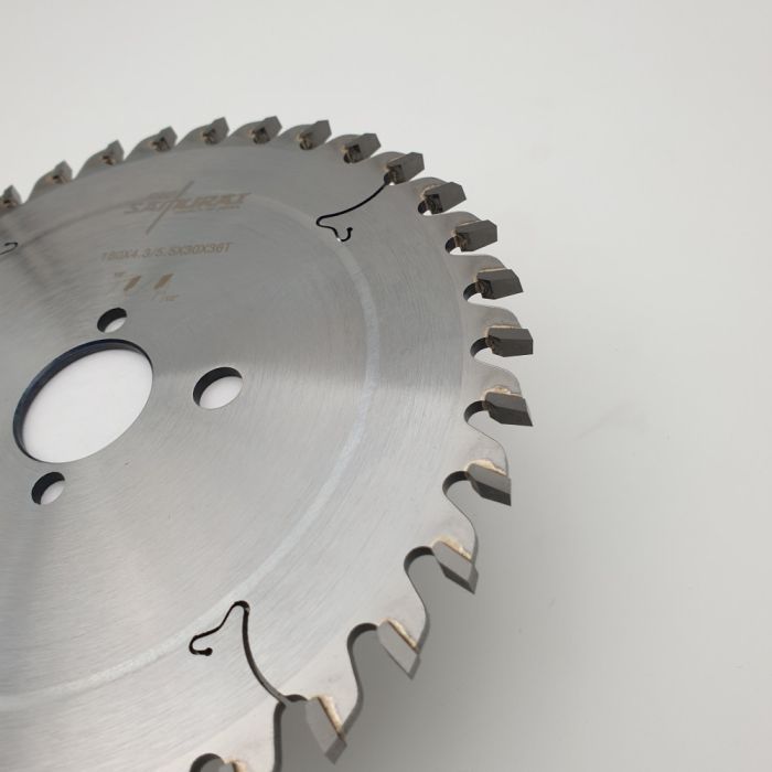 Пильный диск для раскроечных центров подрезной 180x4.3-5.5/3.2x30 Z36 RED SAMURAI