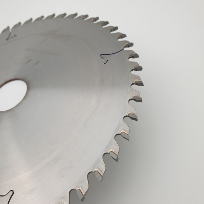 Пильный диск для торцовочных станков 200x30x2.5/1.6 z64 WZ RED SAMURAI