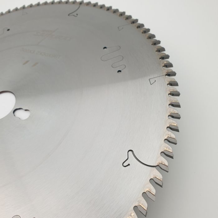 Пильный диск для торцовочных станков 300x30x3.2/2.2 z96 WZ RED SAMURAI