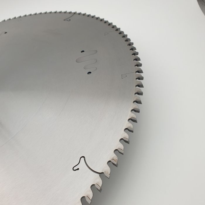 Пильный диск для торцовочных станков 600x50x5.2/3.5 z90 WZ RED SAMURAI