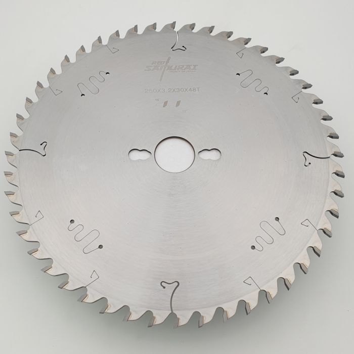 Пильный диск универсальный 250x30x3.2/2.2 Z40 WZ RED SAMURAI