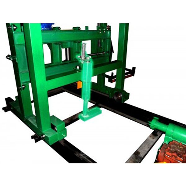 Люнет (устройство для предотвращения провиса бревна)